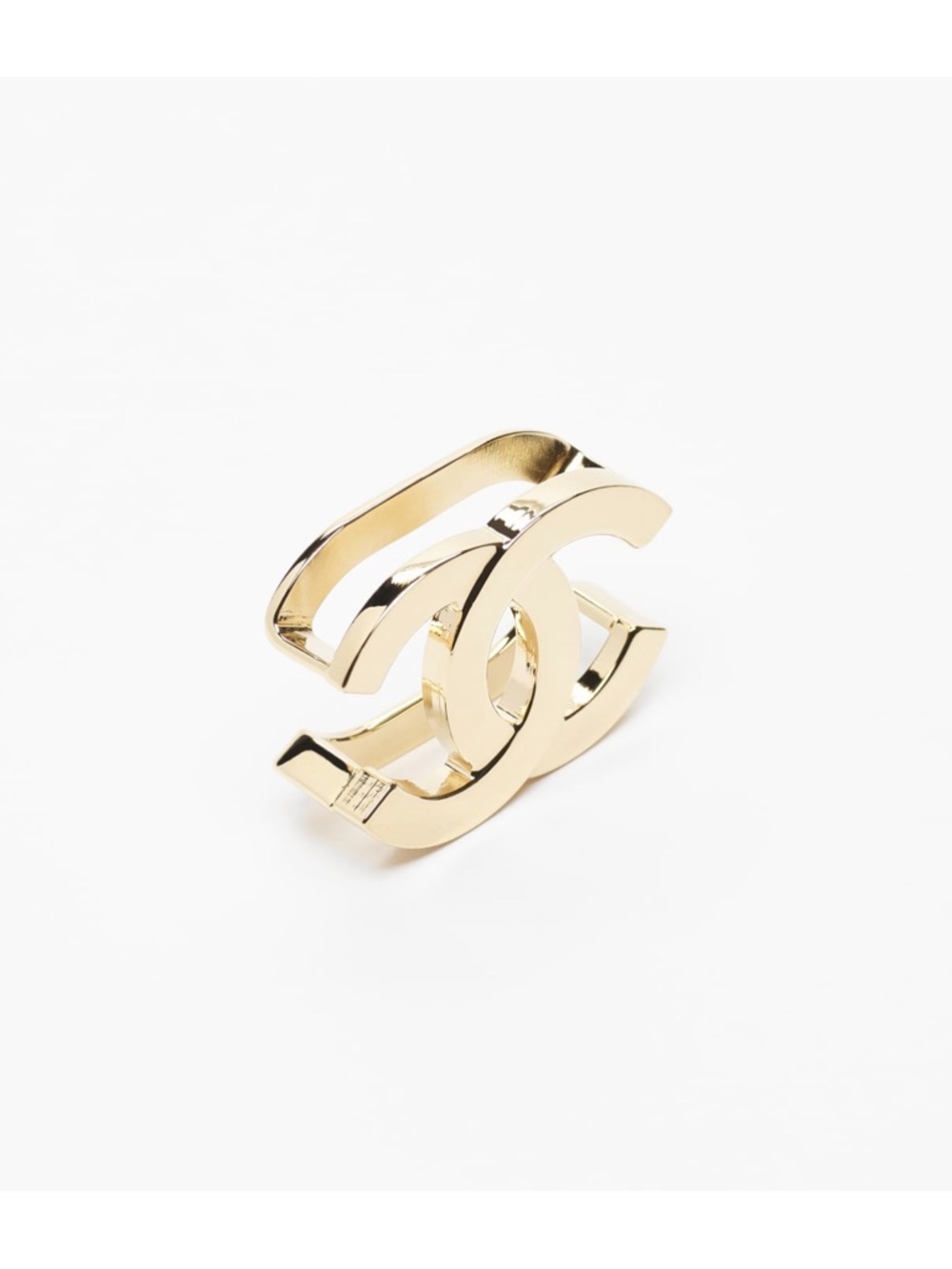 CHANEL Gold Interlocking CC scarf ring 2026 - Picture 2 of 13